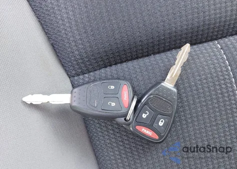 2006 Dodge Dakota Slt from USA, damaged, VIN 1D7HE42NX6S666354